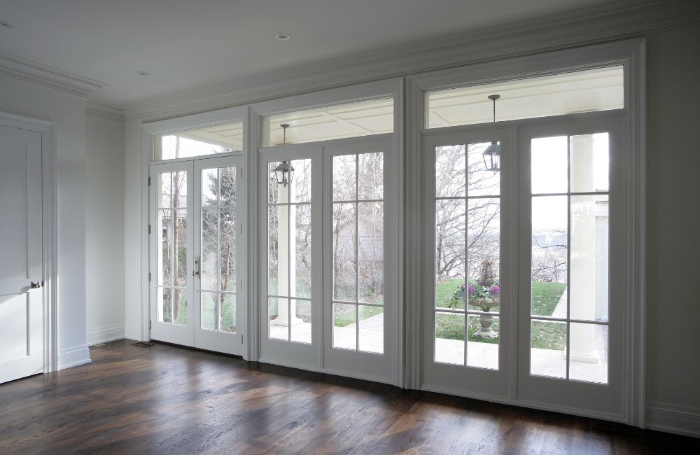 Simple see-through French Door
