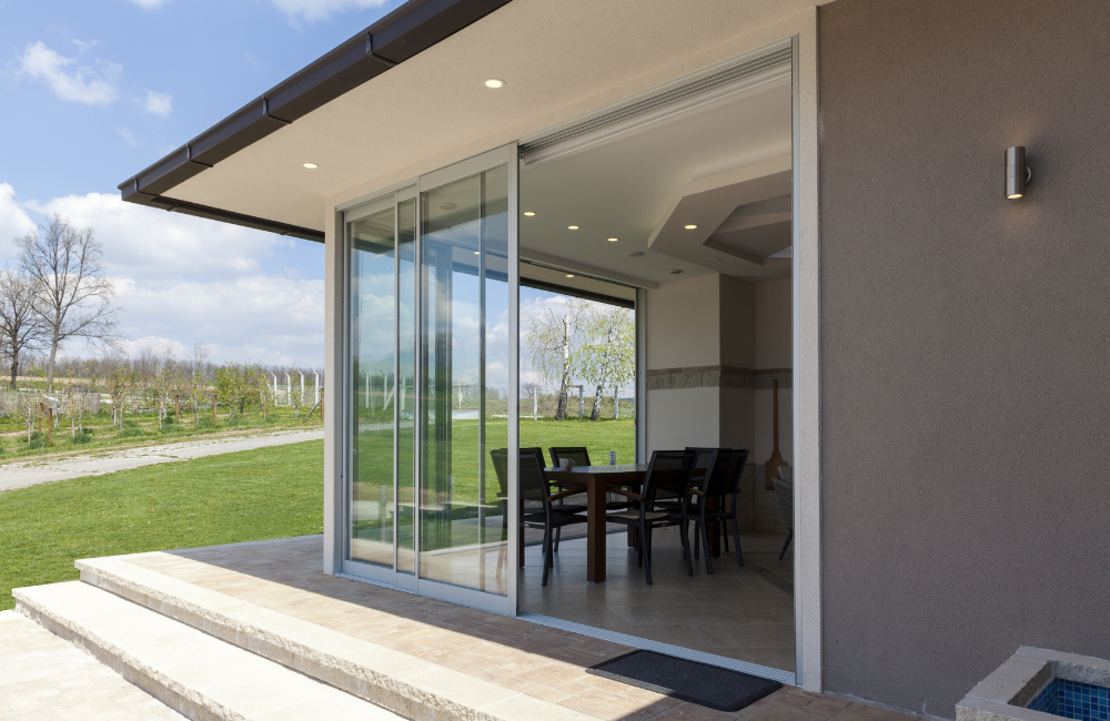 Can sliding doors be repaired easily?